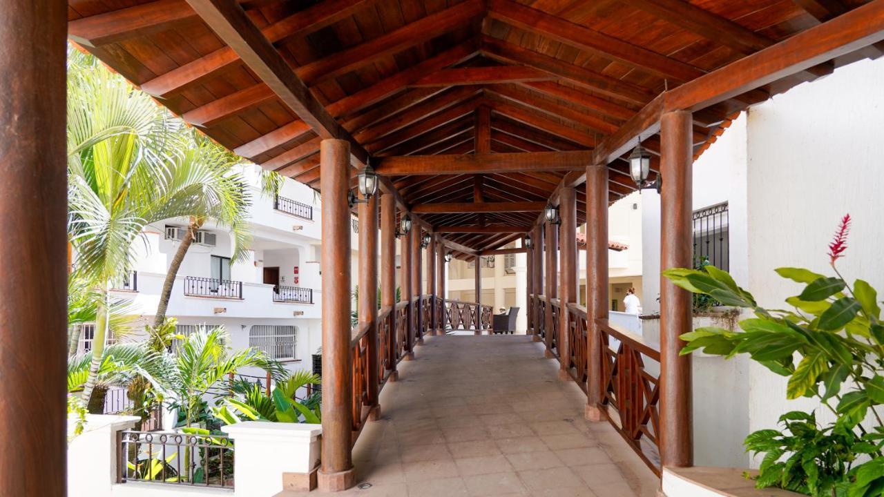 Tropicana Hotel Puerto Vallarta Luaran gambar