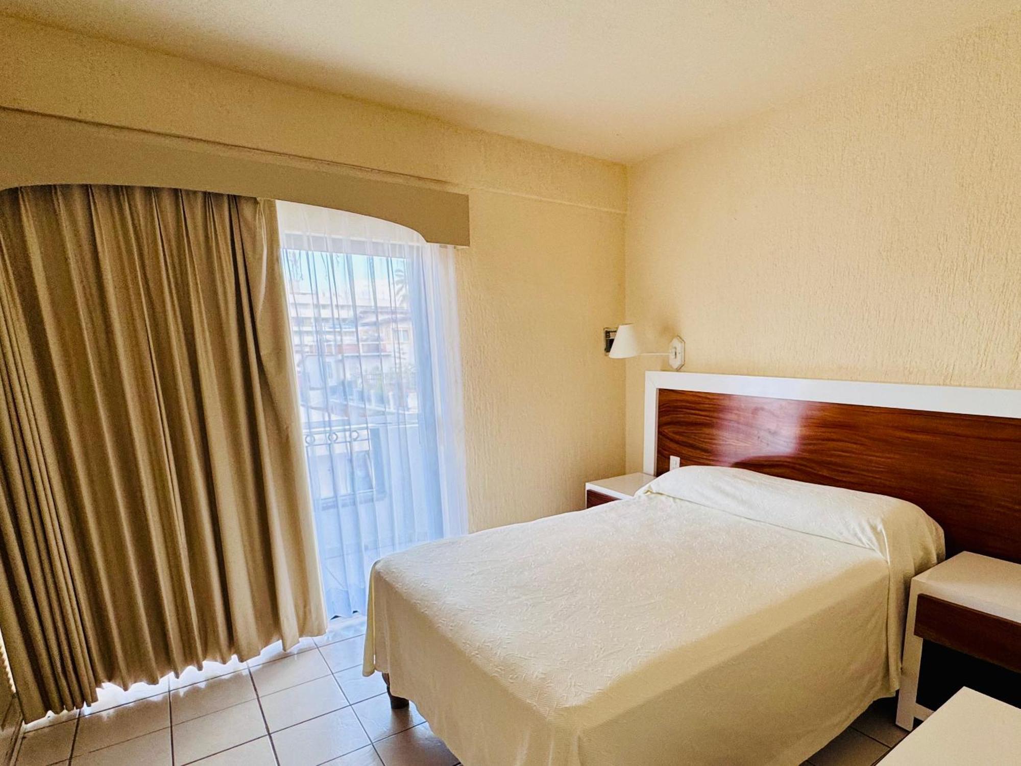 Tropicana Hotel Puerto Vallarta Luaran gambar