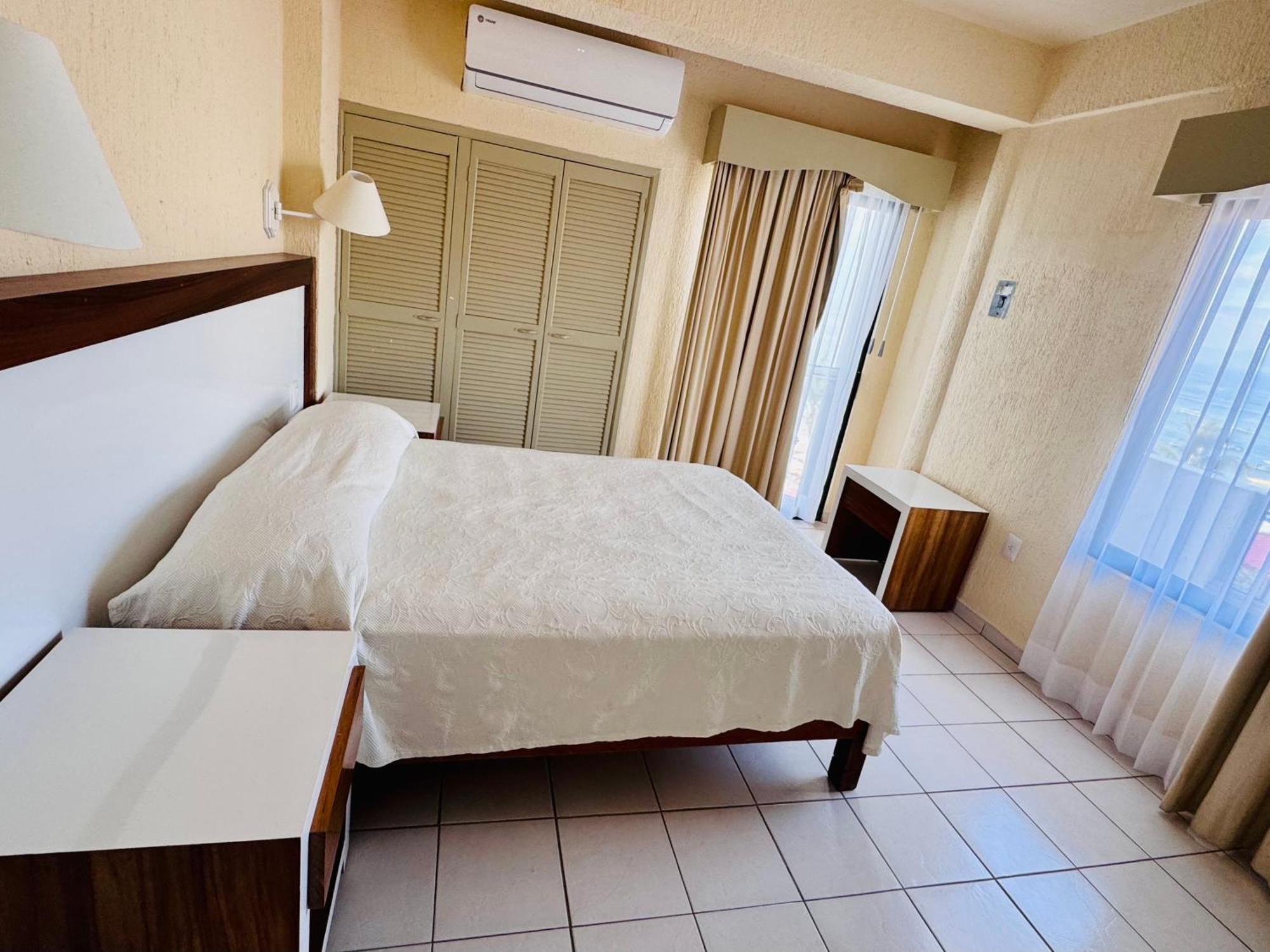 Tropicana Hotel Puerto Vallarta Luaran gambar